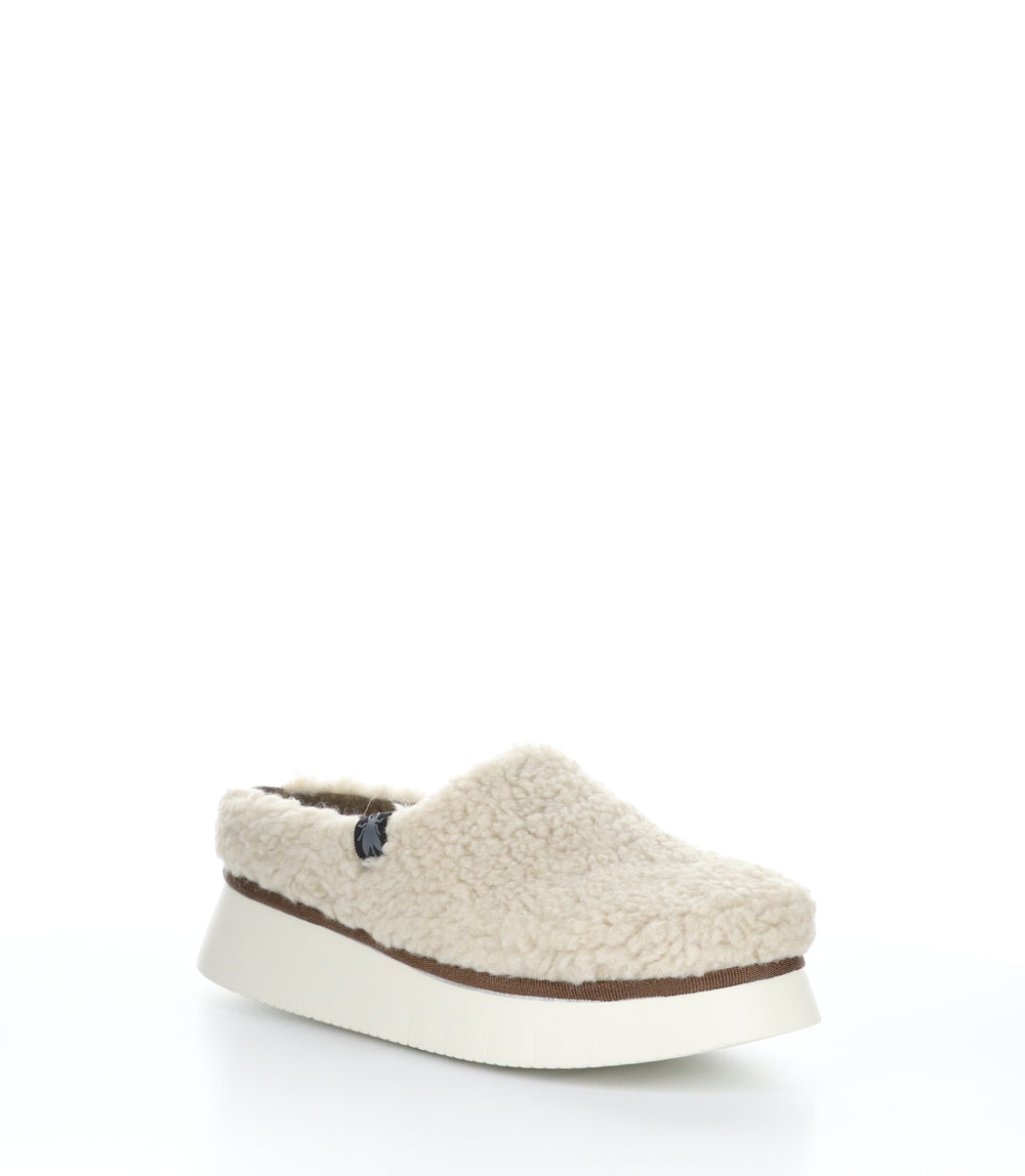 CAFE360FLY TAUPE Round Toe Clogs