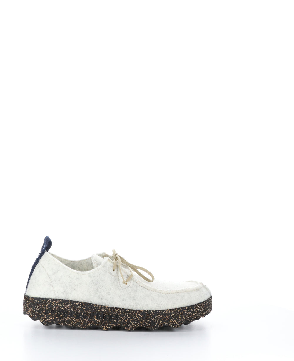 CHAT063ASP Off White Round Toe Shoes