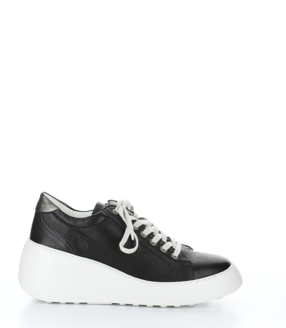 DILE450FLY Brito Black Lace-up Trainers