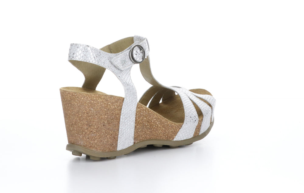 GUMY777FLY Diamond Off White Silver T-Strap Sandals