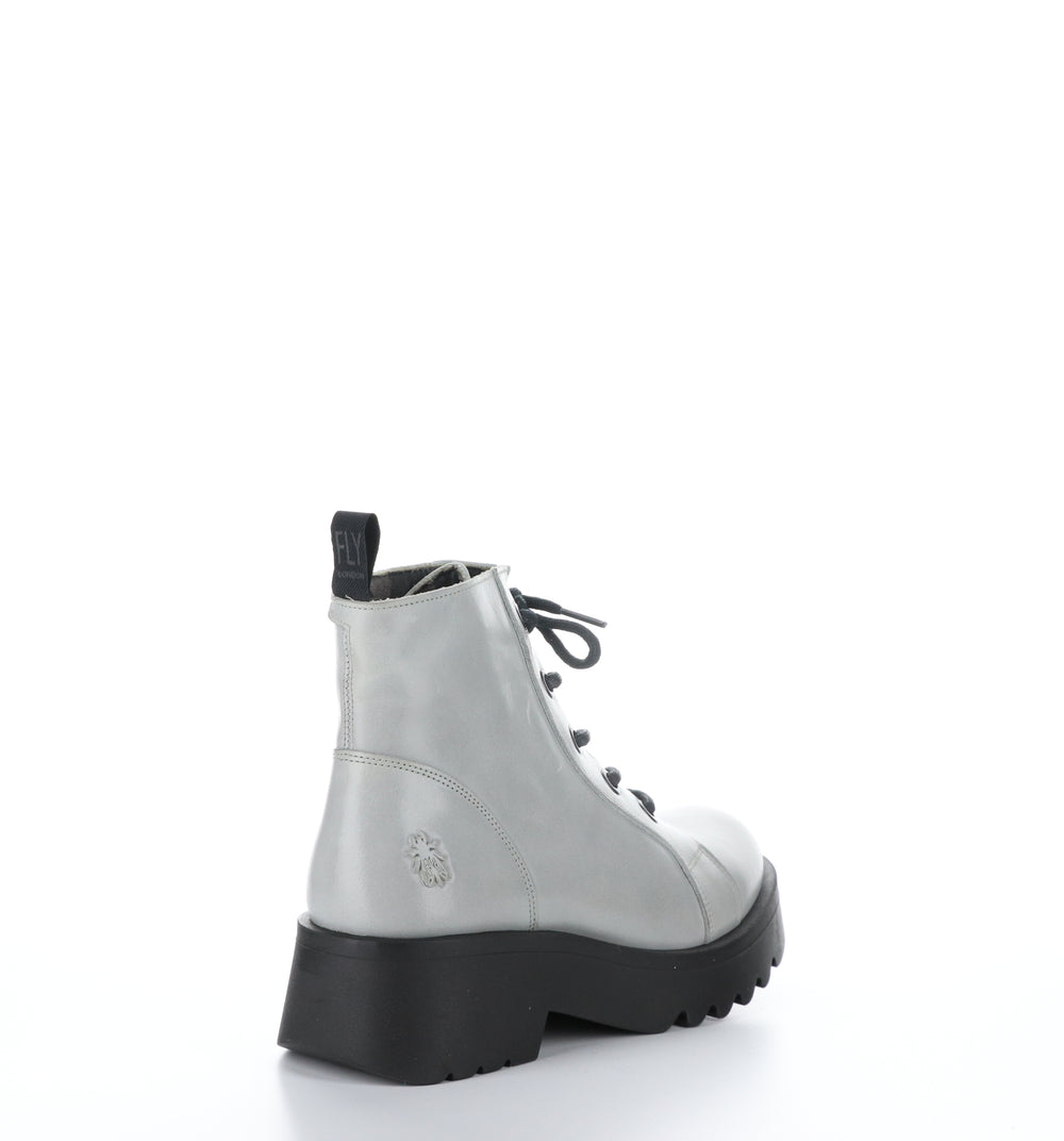 METZ788FLY Cloud Round Toe Ankle Boots