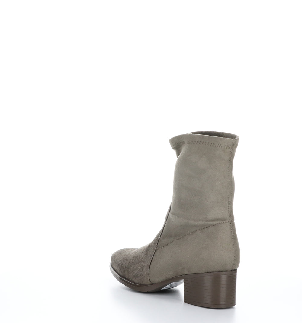 RETAIN Taupe Round Toe Boots