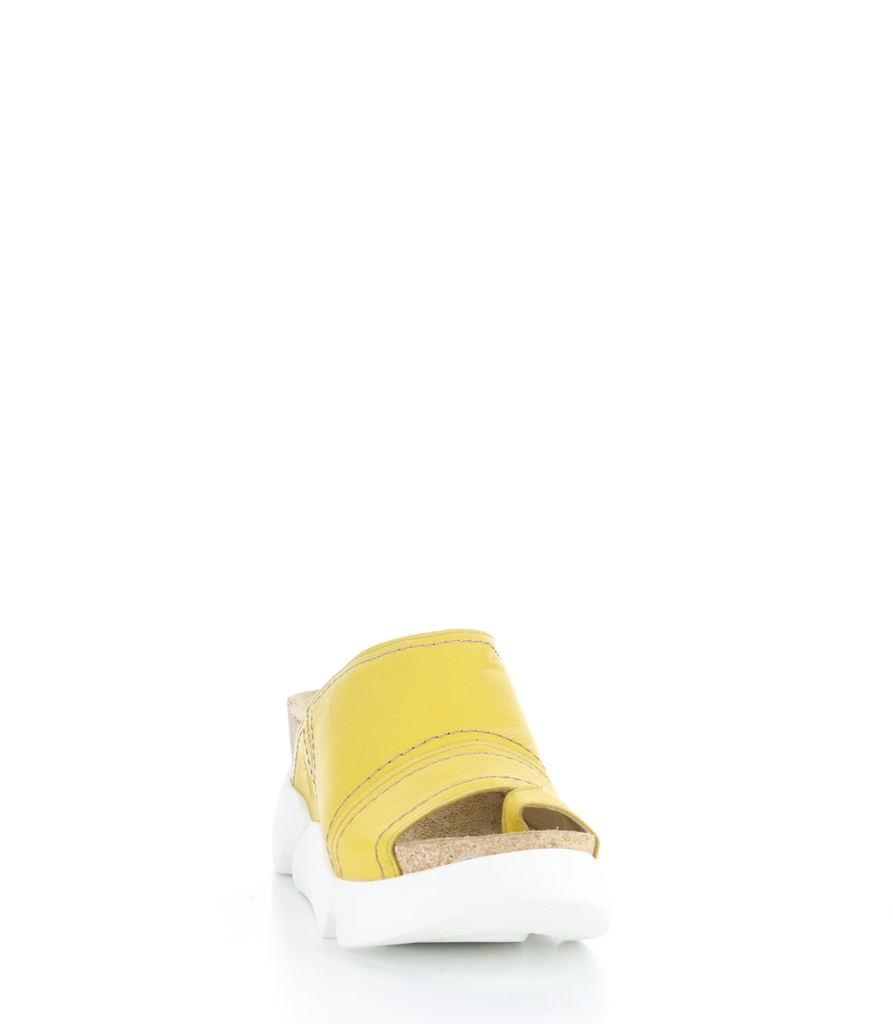 SIVE866FLY BRIGHT YELLOW Round Toe Shoes
