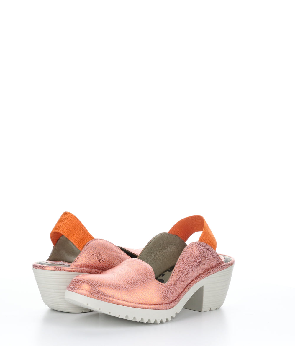 WHIT295FLY SALMON Round Toe Shoes