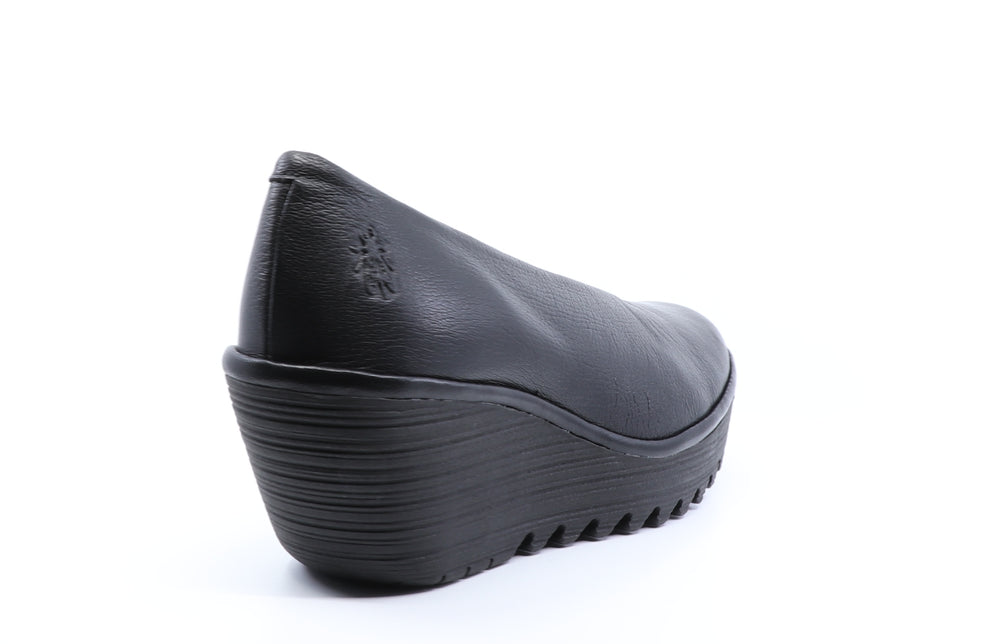 YAZ BLACK Slip-on Shoes